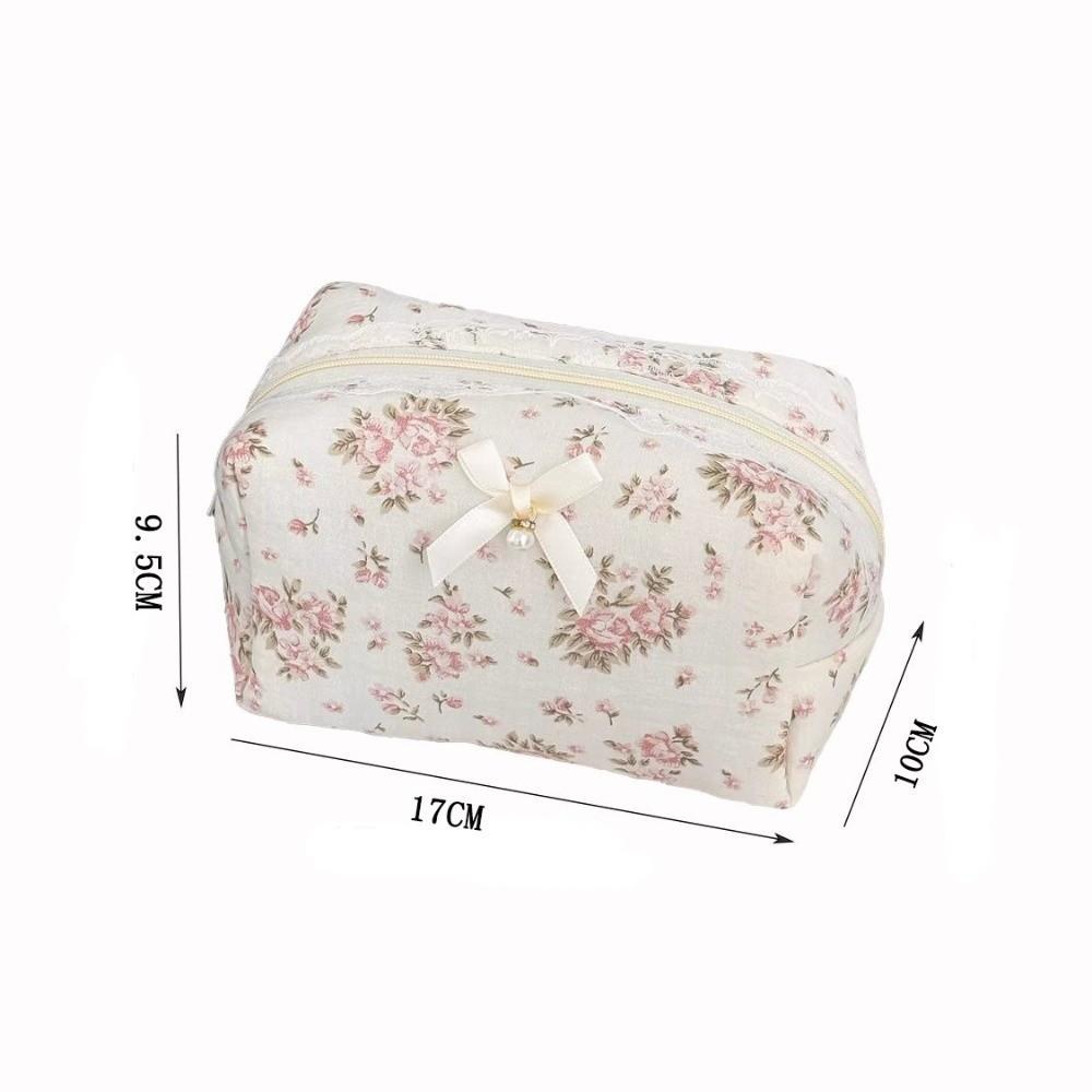 Portable Lace Makeup Pouches Flower Pattern Waterproof Cosmetics Bag Zipper Lipstick Case