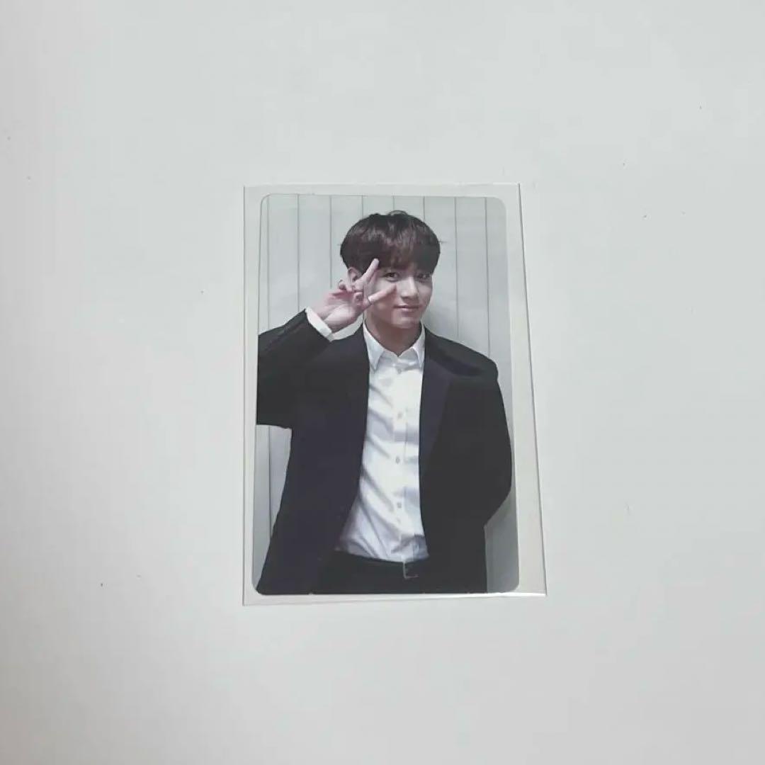 

[Б/У] BTS Memories of 2018 Чонгук Торговая карточка