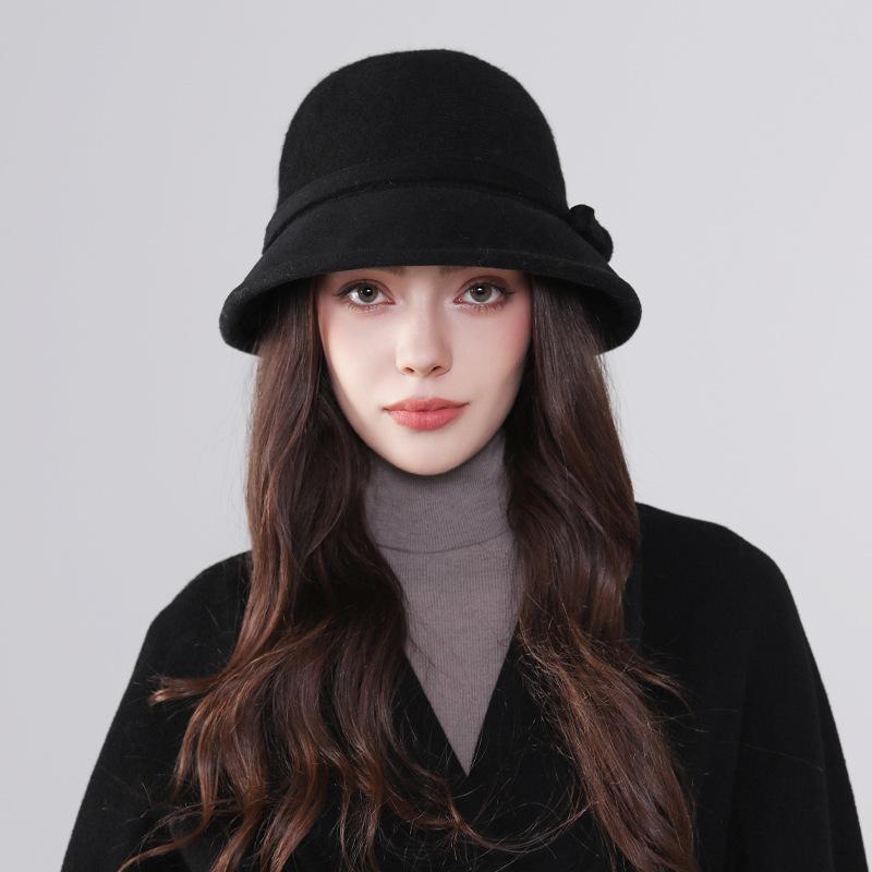 Hepburn Style Wool Hat for Women In Autumn and Winter New French Retro Bow Basin Hat Elegant Warm Fisherman Hat
