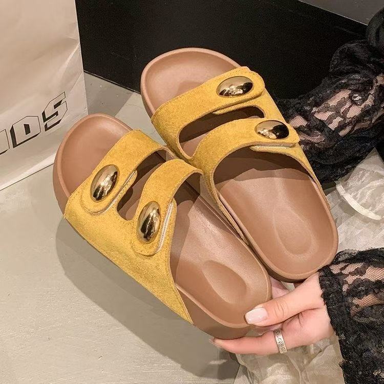 

Thick-soled Birkenstock slippers women s outer wear 2025 new popular summer sandals small golden beans Velcro one-word cool slippers 40 жёлтый