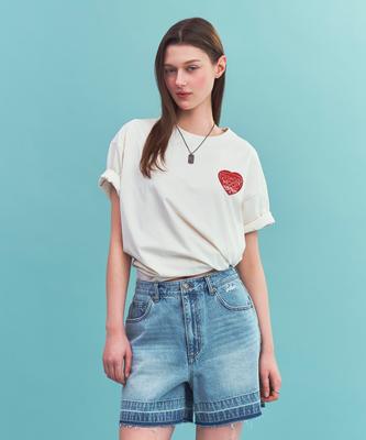 Seteo Saturday Mood Small Graphic Short Sleeve T-Shirt Cream