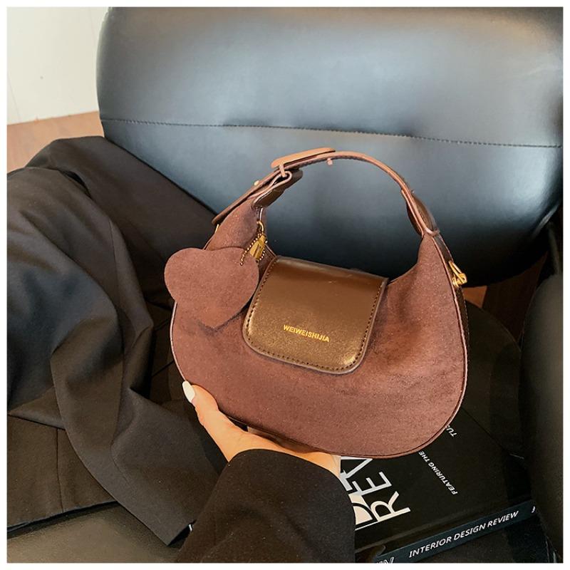Premium Sense Niche Bag Women's Autumn and Winter New Matte Retro Shoulder Messenger Bag Dumpling Bag