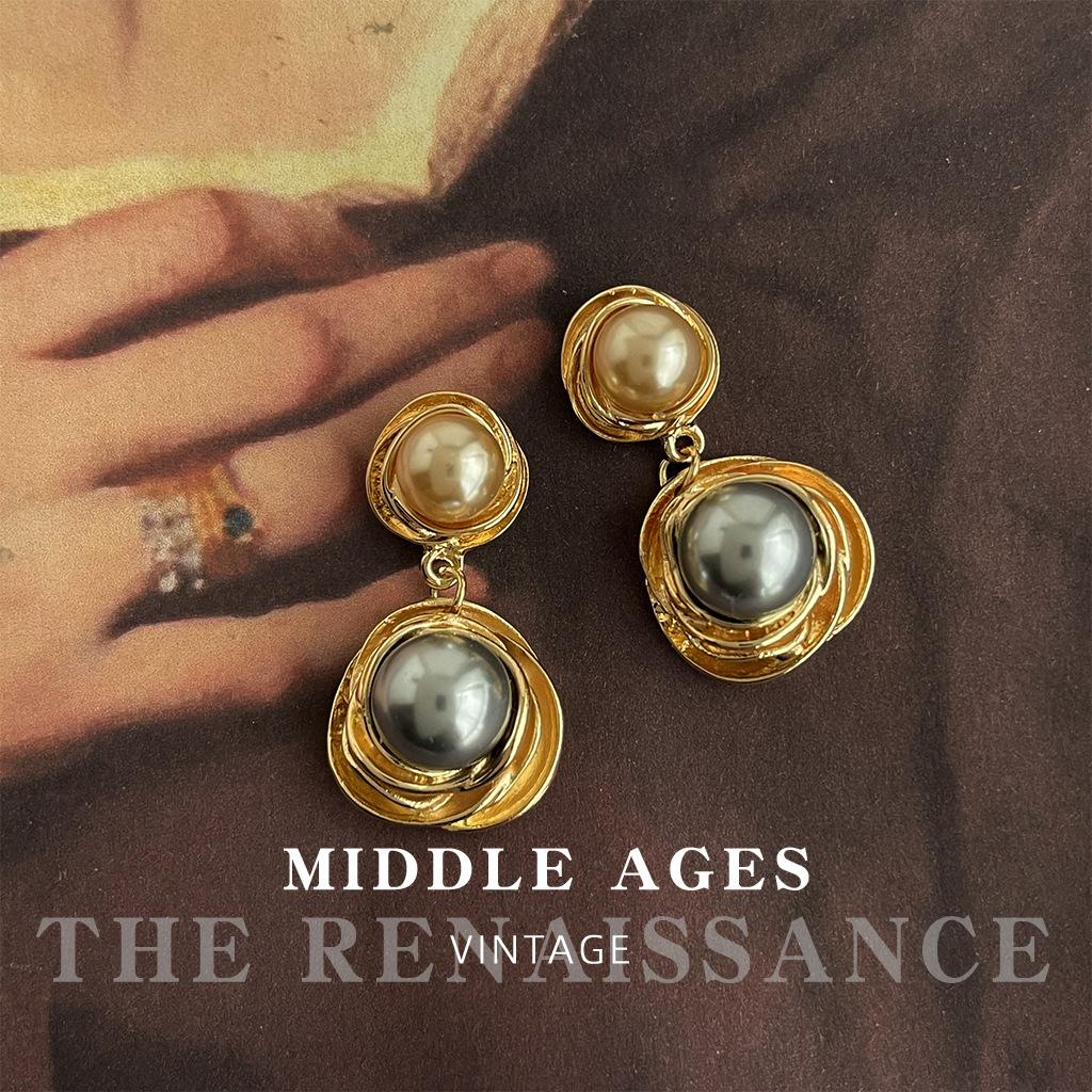 Medieval Style Literary Retro Elegant Earrings French Court Style Antique Geometric Classic Pearl Stud Earrings