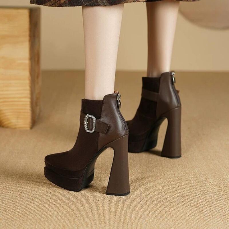 Fashion Crystal Platform Pointed Toe Women Ankle Boots Super High Heels Shoes 2025 Trend Luxury Brand Chunky Chelsea Snow Botas Pumps