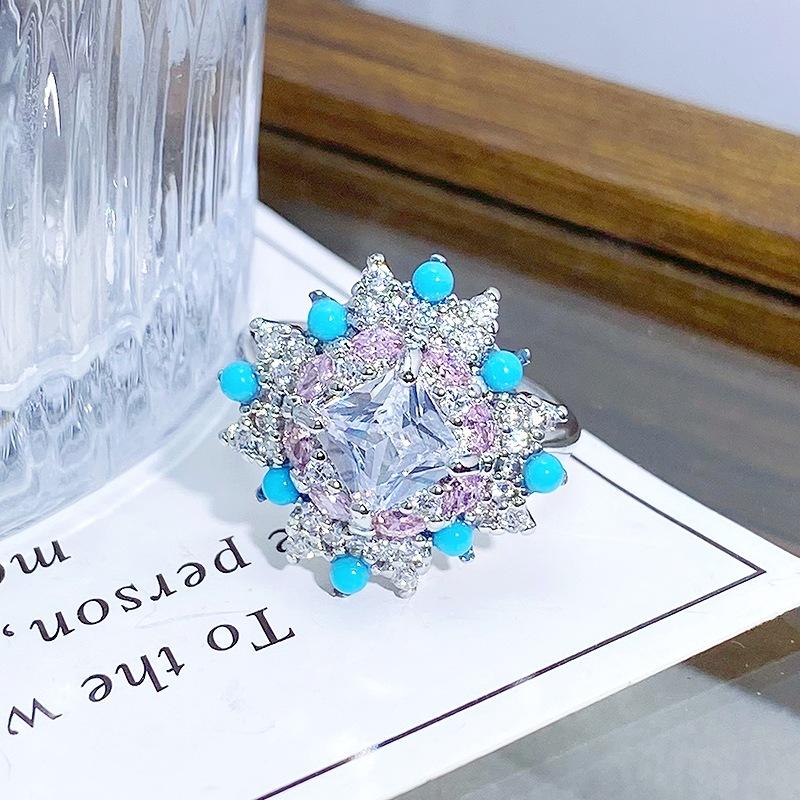 Flowers | Full Of Diamonds, Pink Zircon Imitation Blue Pine Open Ring, Small Daisy High-End Feeling Stacked Ring