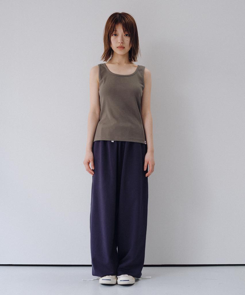 Ohesio Basic U-Neck Sleeveless, Khaki