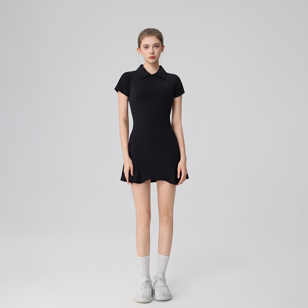 Vestido Polo de Tênis e Golfe Feminino Bingse com Bojos no Peito e Shorts - Ajuste Slim, Manga Curta