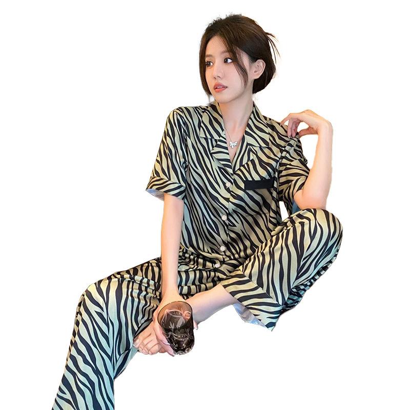 Zebra Muster Mode Gestreiftes Eis Seide Pyjama Damen Sommer Kurzarm Hose Seidige Loungewear Zweiteiliges Set