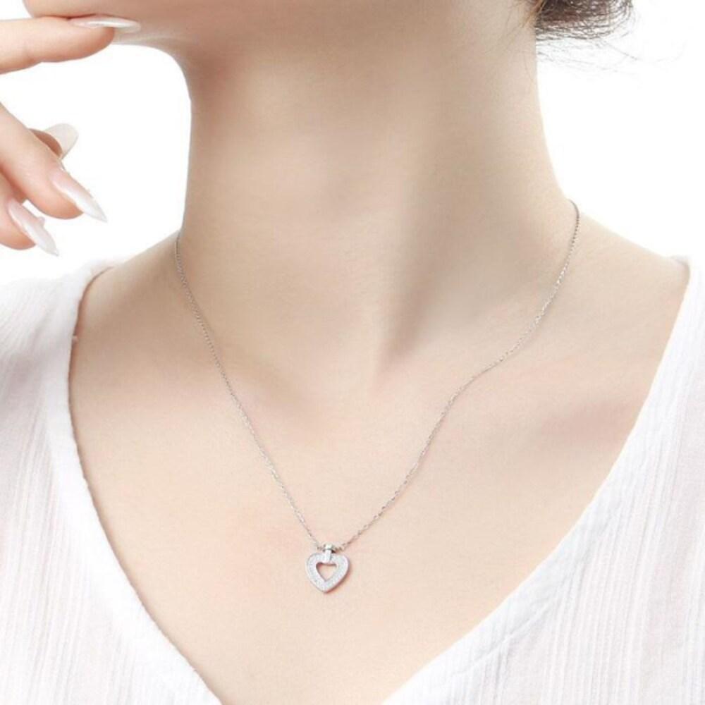 [Onoma] Onm Bijou Holic 92.5 Silver Platinum-Plated Unique Heart Necklace (16462808)