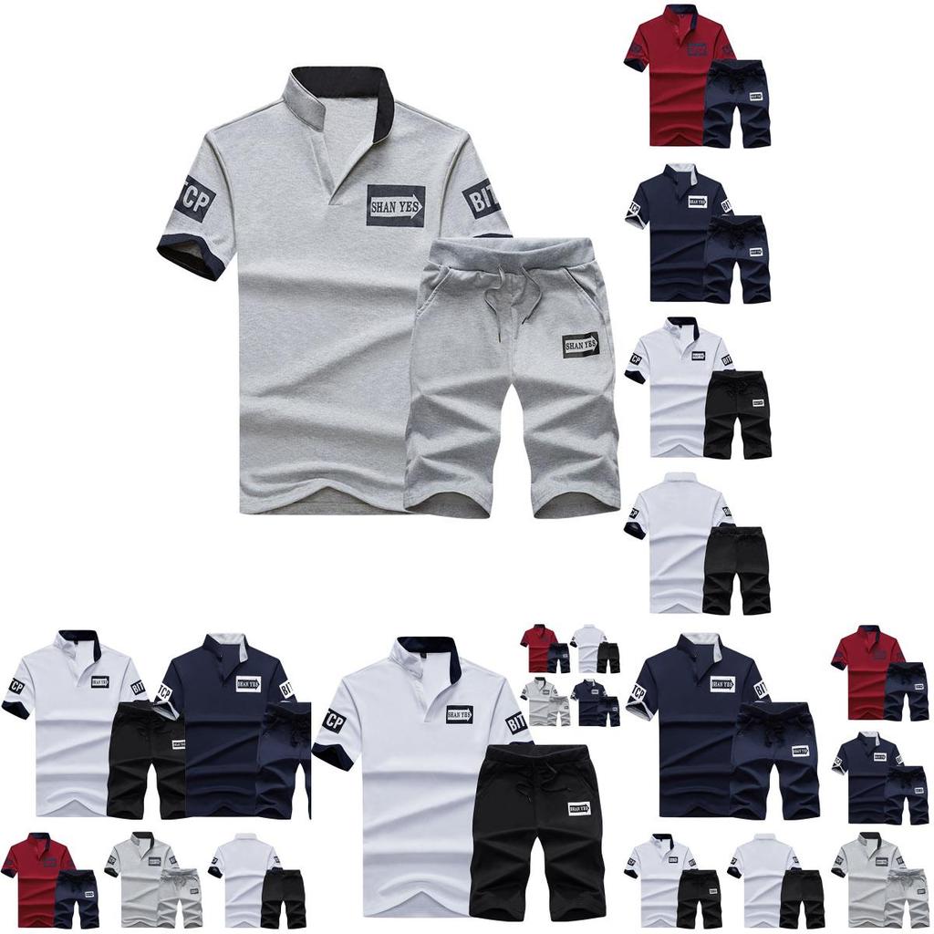 Completo T-shirt a collo alto con girocollo e pantaloncini da uomo, set comodo e traspirante per stile casual