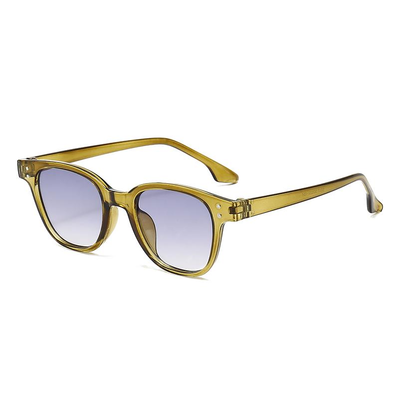 

New Sweet And Edgy Cat-Eye Sunglasses Are Suitable For Daily Casual Outfits And Can Also Add Exquisite Details To Your Look 5337 зелений