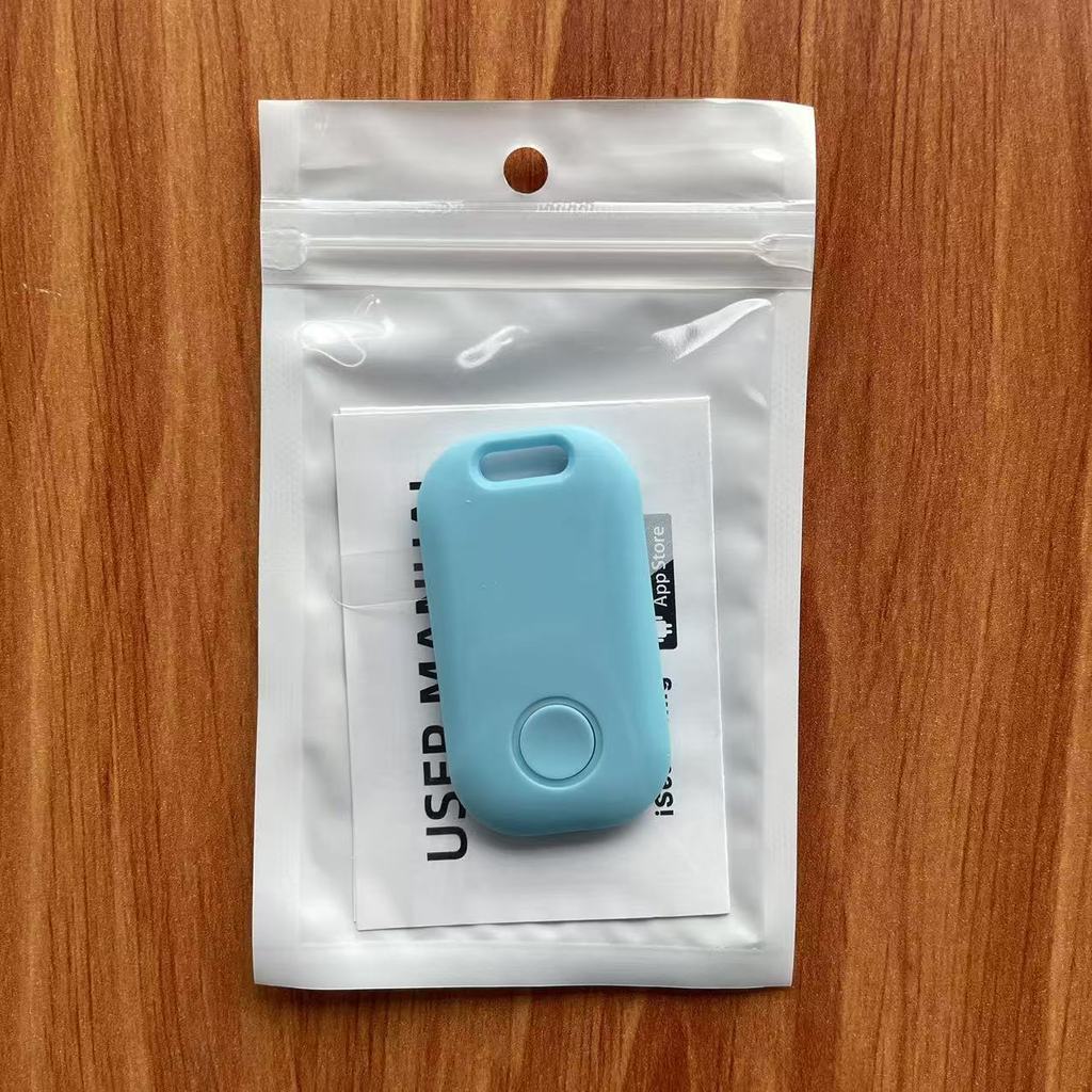 Bluetooth Smart Locator Keychain With Twoway Tracking For Keys And Pets