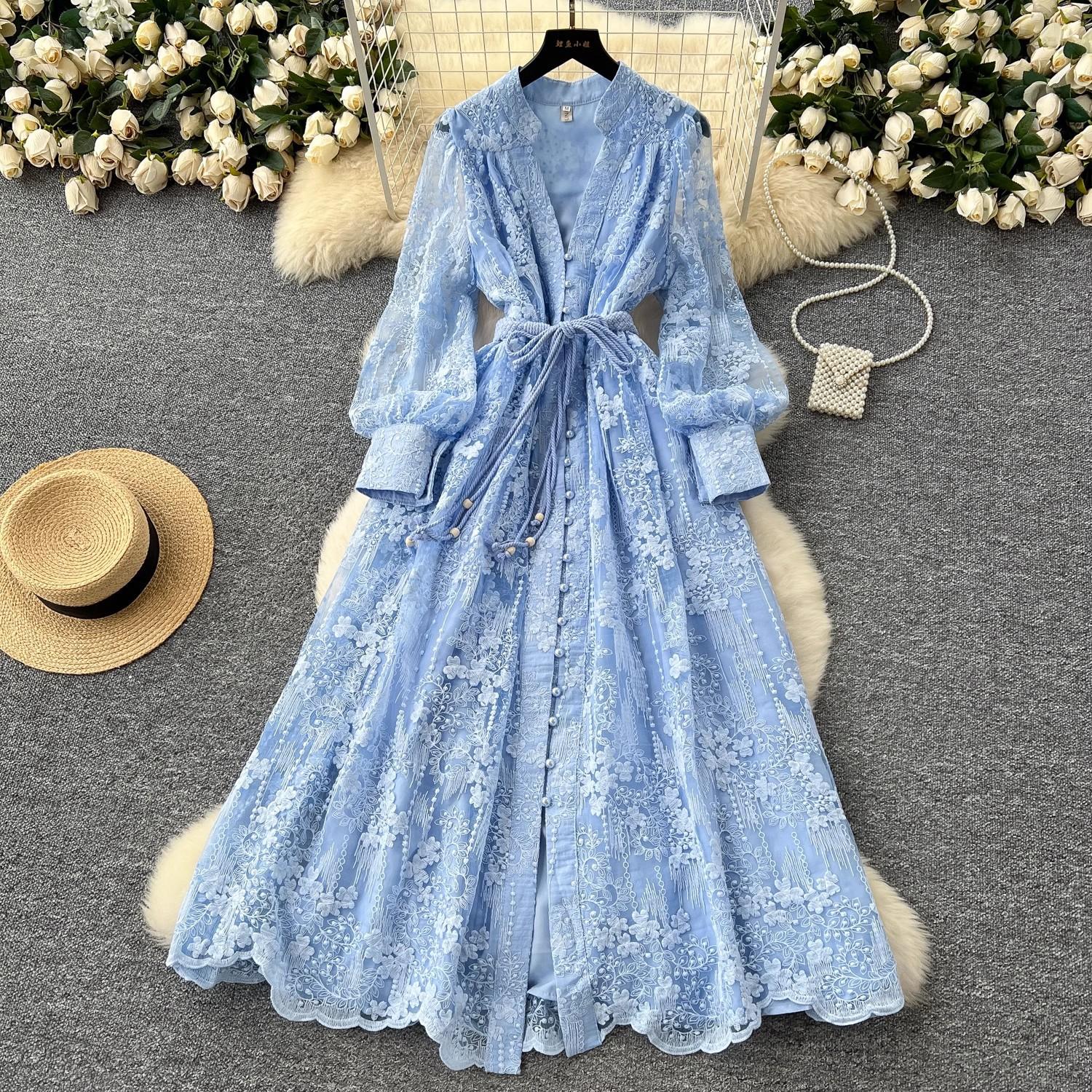 Women`s Vintage Elegant Long Dress Stand