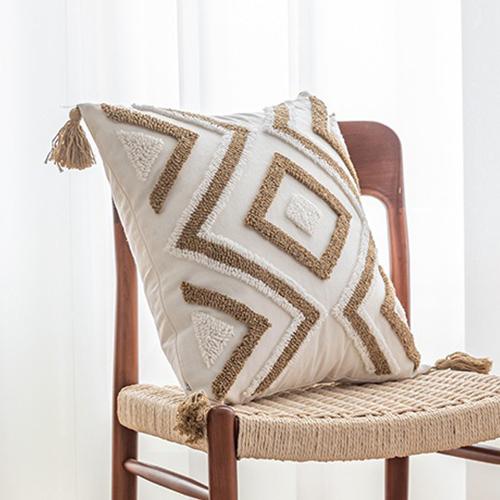 1PC LOZUJOJU Comfortable and Versatile Pillowcase Polyester Cotton Tufted Tassel Decorative Cushion Cover for Sofa Living Room Bedroom Home Decor