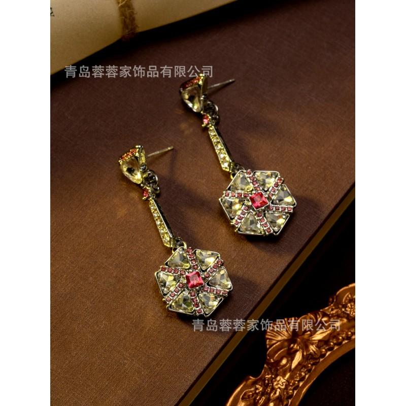 Hot Products From Europe America Exaggerated Temperament Light Luxury All Rhinestone Zircon Earrings Women's Long Style Atmospheric High-end