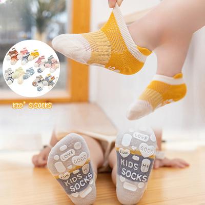 Chaussettes et collants – Chaussettes