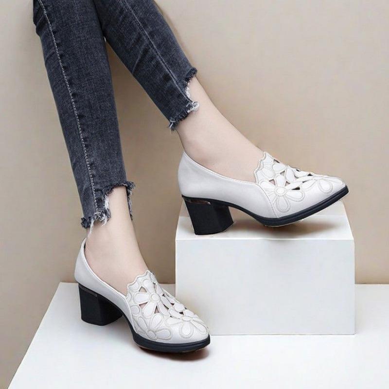 

Новые туфли на высоком каблуке с перфорацией для воздухопроницаемости, толстым каблуком и одинарные туфли для женщин 41 бежевый