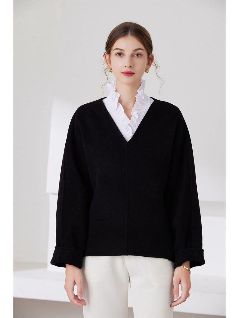 Ruffled Edge Cotton Deep V-Neck Fake Collar for Girls – Decorative Collar for Sweaters and Cardigans (White, Autumn/Winter)