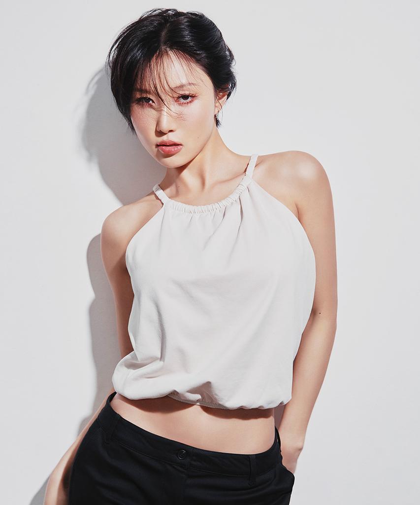 Keompoteulaeb Ergofit Balloon Halter Top (Integrated Bra) (Type A)