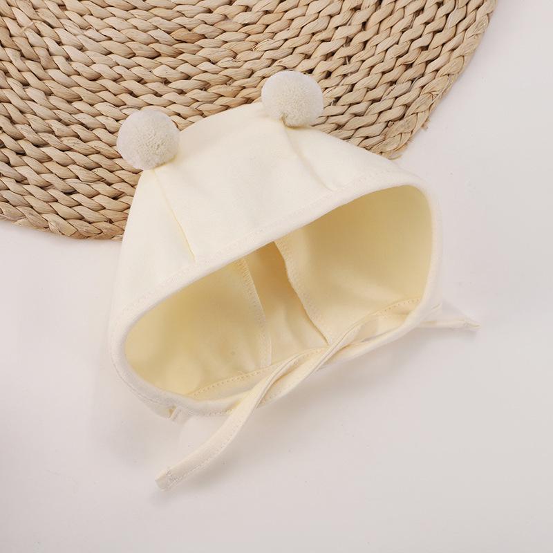 Unisex Newborn Pure Cotton Fontanelle Hat with Cute Double Pom-Poms – First Month Boneless Protection for Spring, Autumn, and Winter
