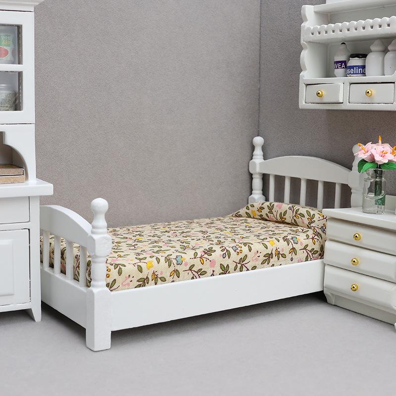 1:12 Mini Dollhouse Single Bed Furniture Ornaments, OB11 Model