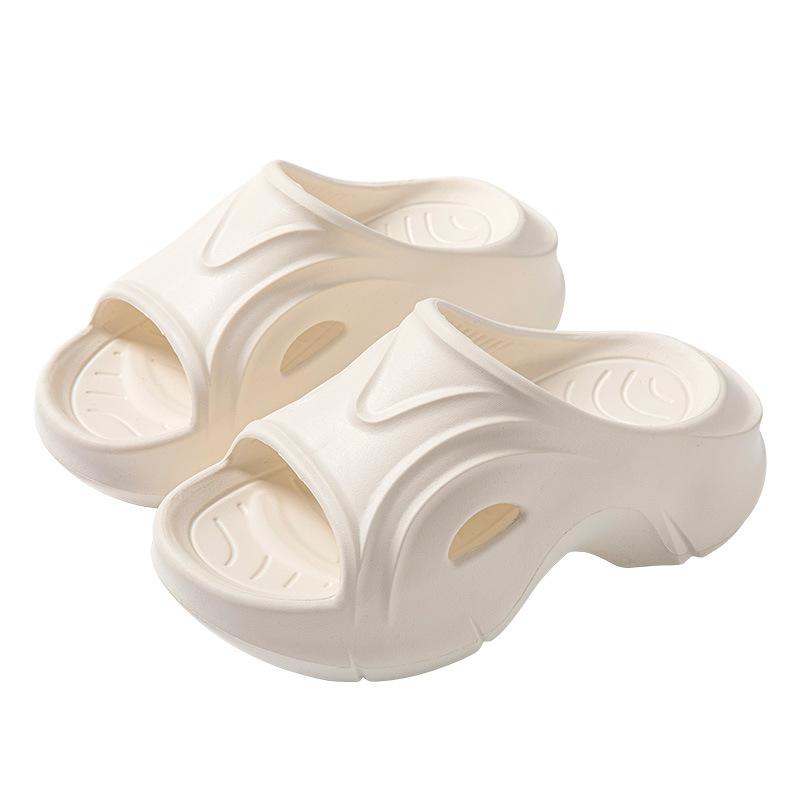 Soft Design Women's Sandals and Slippers 2024 New Summer Minimalist Home Shower Non Slip EVA External Wearing Slippers Luxury