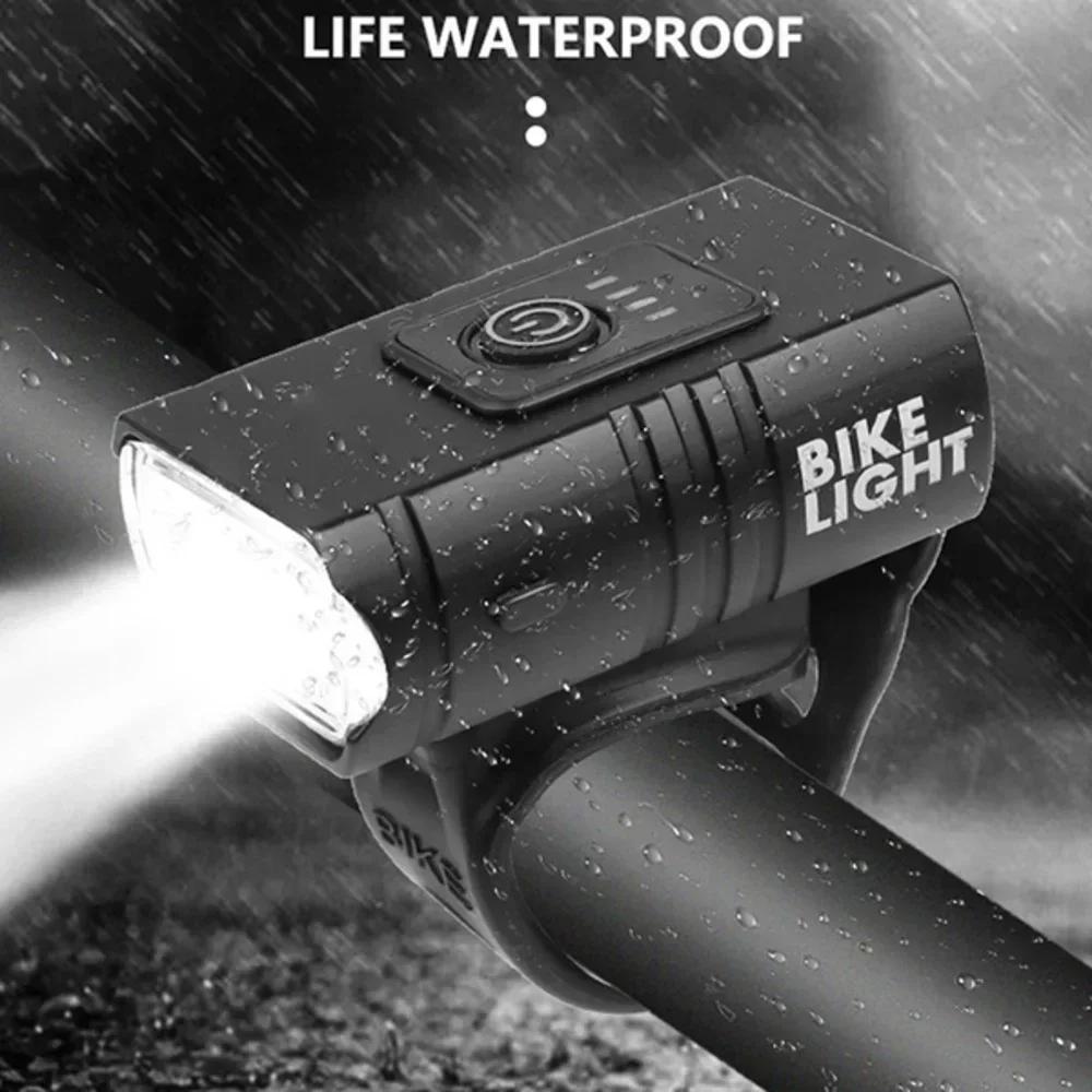 Bicycle Light Cycling Flashlight Gear Night Riding Road Mountain Bike Bicycle Flashlight with Handheld Electricity Accessories
