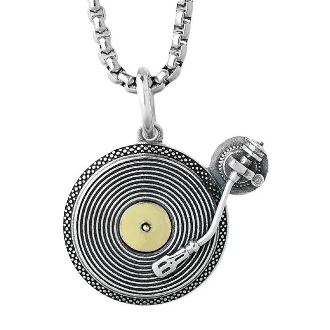 Hip Hop Vinyl Record Player Pendant Necklace, Trendy Couple Style, Personalized Versatile Sweatshirt Chain