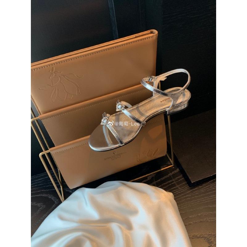 Round Head Double with Love Diamond Buckle Adjustable Flat Sandals Women's Leather Thick Heel High Heel Sandals