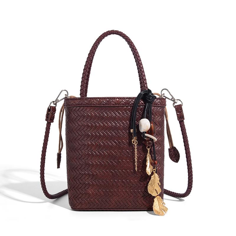 Manufacturer Niche Design Vegetable Basket 2025 Handbag Retro Handmade Woven Bag Single Shoulder Crossbody Mother-Daughter Woven Rattan Bag