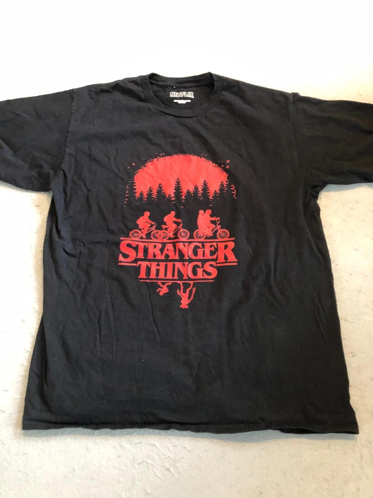 Футболка Stranger Things Взрослая L Netflix Черная с Графикой из Сериала S