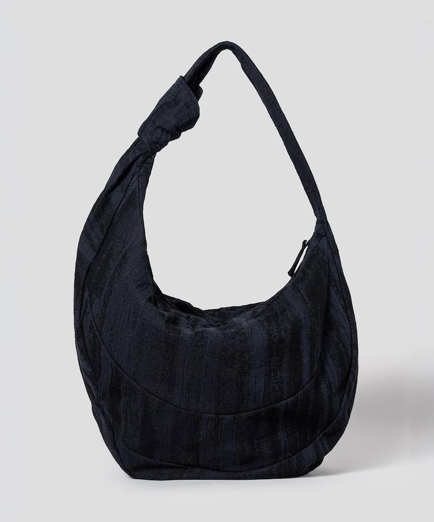 Anggae Jacquard Knot Tube Bag (L) Black
