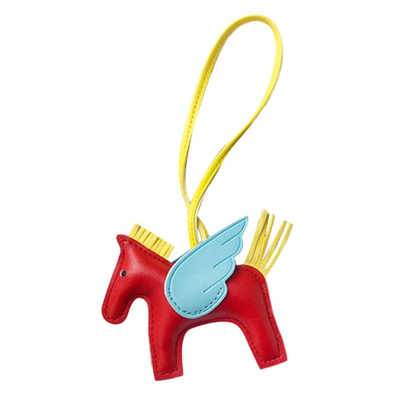 Cute Angel Wing Horse Keychain Pendant for Women Girls Fashionable Mini Horse Shape Bag Charm Oranemnt for Handbags
