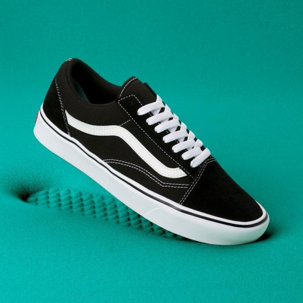Vans Comfycush Old Skool Black   Vn0a3wmavne 220