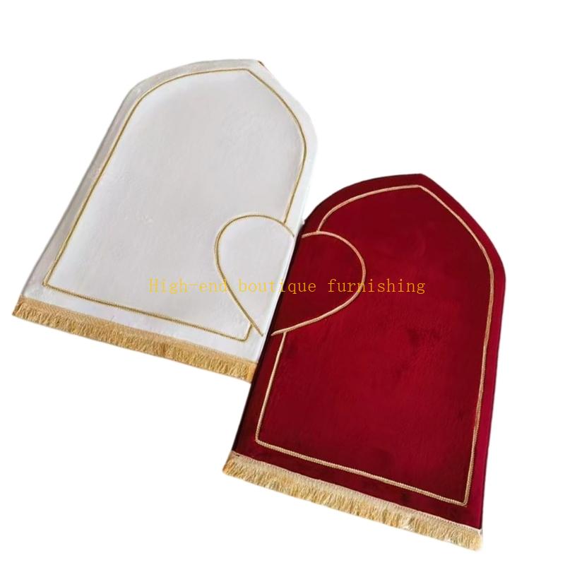 2Pcs Couple Prayer Rug Set Thick Flannel Muslims Prayer Mat with Half Heart Design Worship Carpet for Ramadans or Wedding