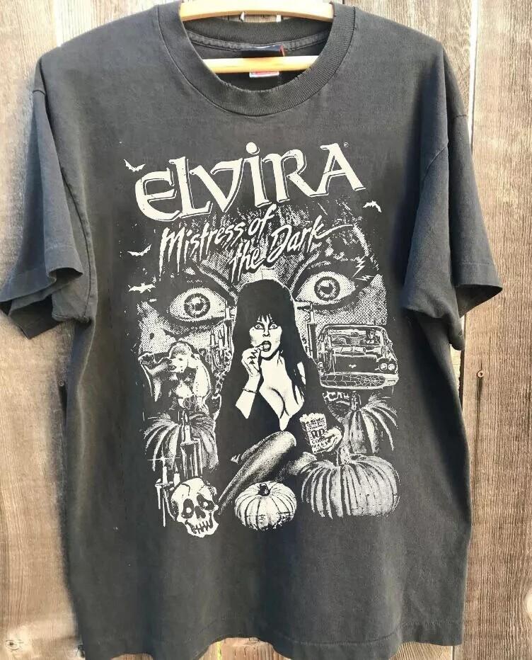 

Унисекс футболка Elvira Mistress Of The Dark, цвет древесный уголь, все размеры S-5XL S