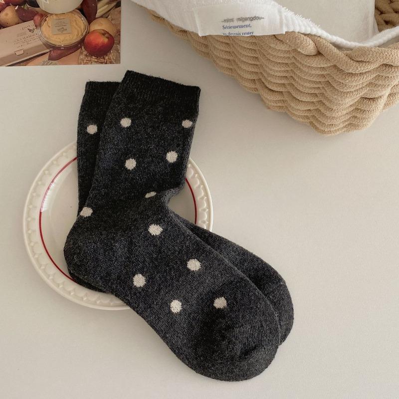 Autumn and Winter Polka Dot Wool Mid-calf Socks, Versatile Solid Color Simple Pile Socks, Fleece Thickened Socks for Women