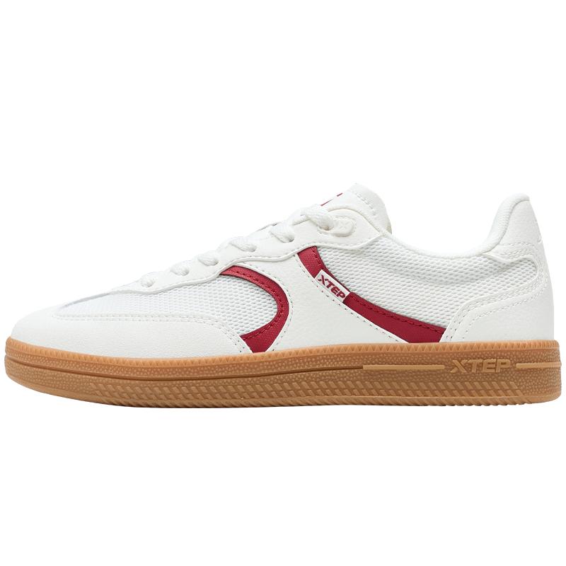 

Xtep Women s Dejun 987 Breathable Casual Sneakers 36