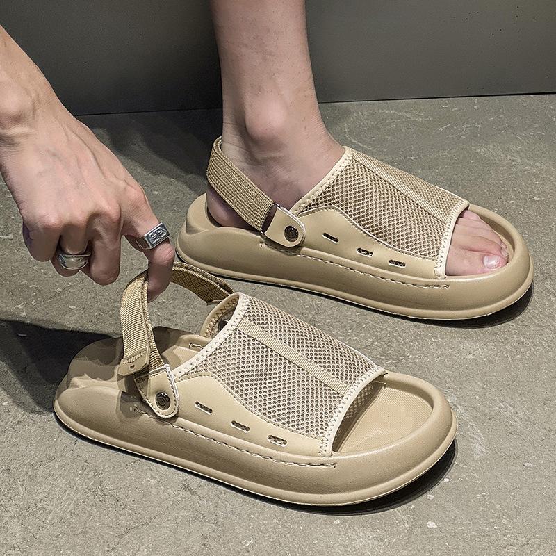 

2025 summer new men s comfortable outer wear outdoor casual breathable driving cool slippers 471226-J 44 белый