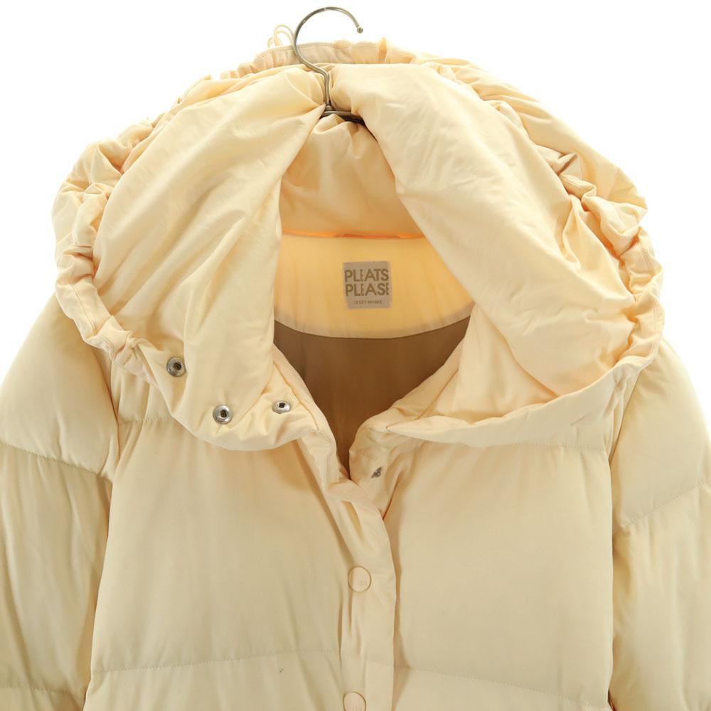 PLEATS PLEASE Isseimi Sunburn down coat 3 beige Women Used
