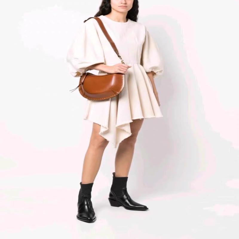 Exquisite Rivet Half-Moon Crossbody Bag European And American Hot-Selling Single Shoulder Crescent Bag