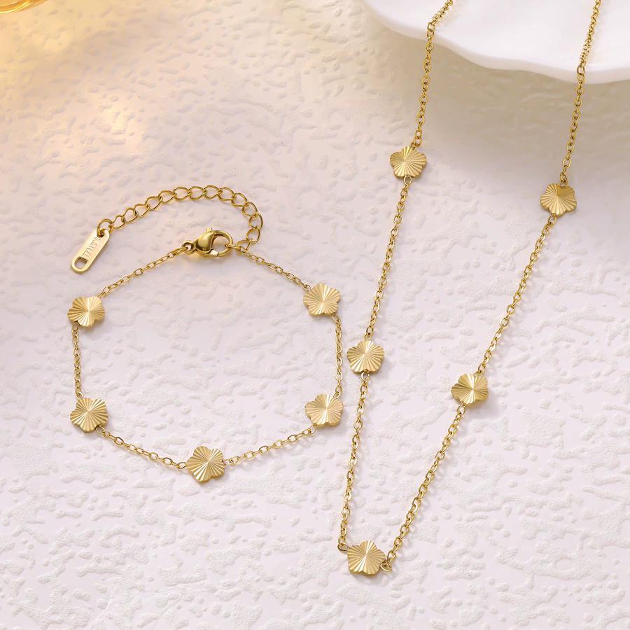 Luxury Fashion 18K Gold Plated Stainless Steel Five-leaf Flower Mini Bracelet Necklace for Women Exquisite Five-leaf Jewelry