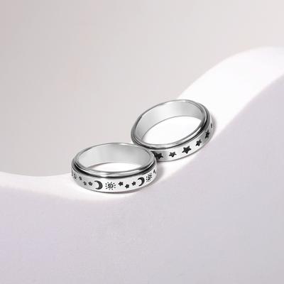 2Pcs Sun, Moon and Stars Titanium Steel Rotating Ring Stainless Steel Lovers Ring Ornaments