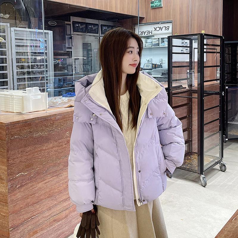 Down jacket women's winter 2024 new small short fashionable loose thickened white duck down high-end foreign style jacket