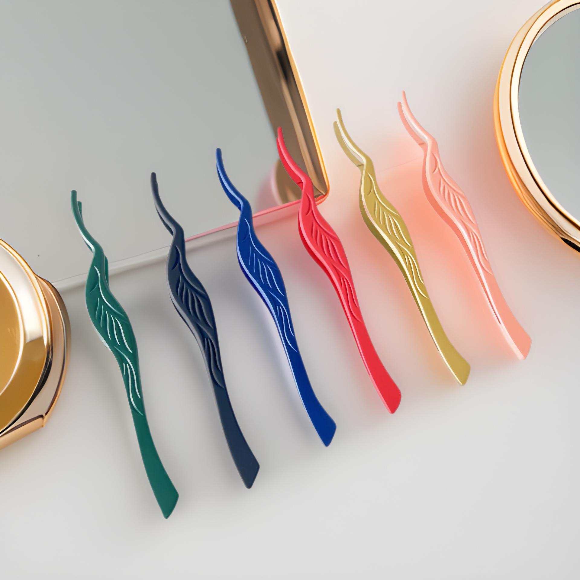 

Stainless Steel Curved Eyelash Applicator & Tweezers Tool