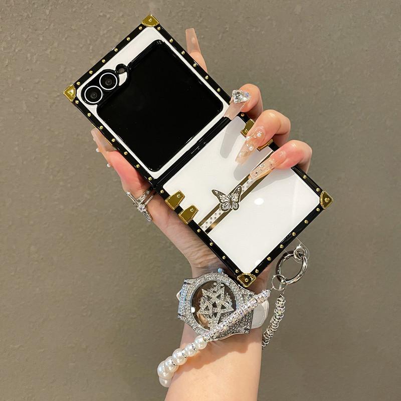 

Suitable for Samsung Zflip6 Mobile Phone Case Light Luxury Feng Shui Rhinestone Butterfly with Hanging Chain Folding Screen New Zflip5 Case Samsung S21