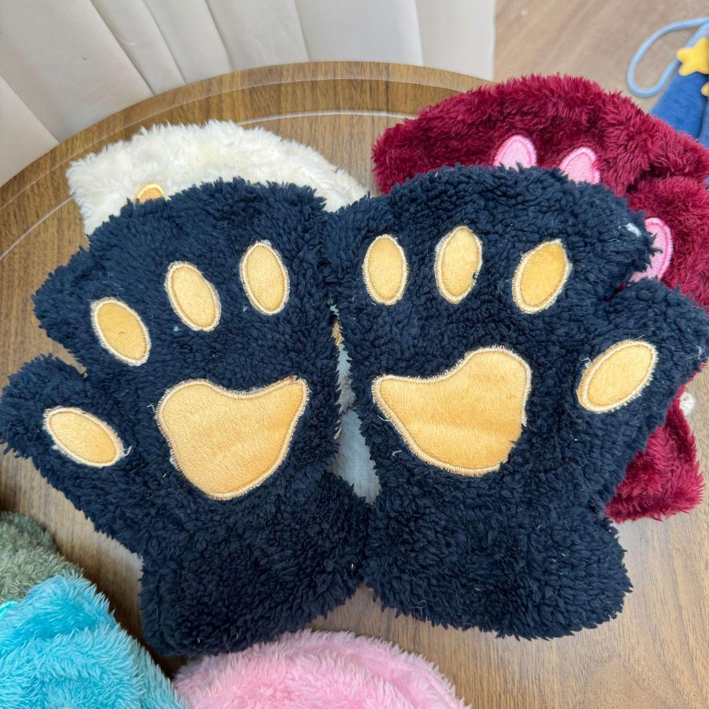 Women's Cute Cat & Bear Paw Fingerless Fleece Gloves