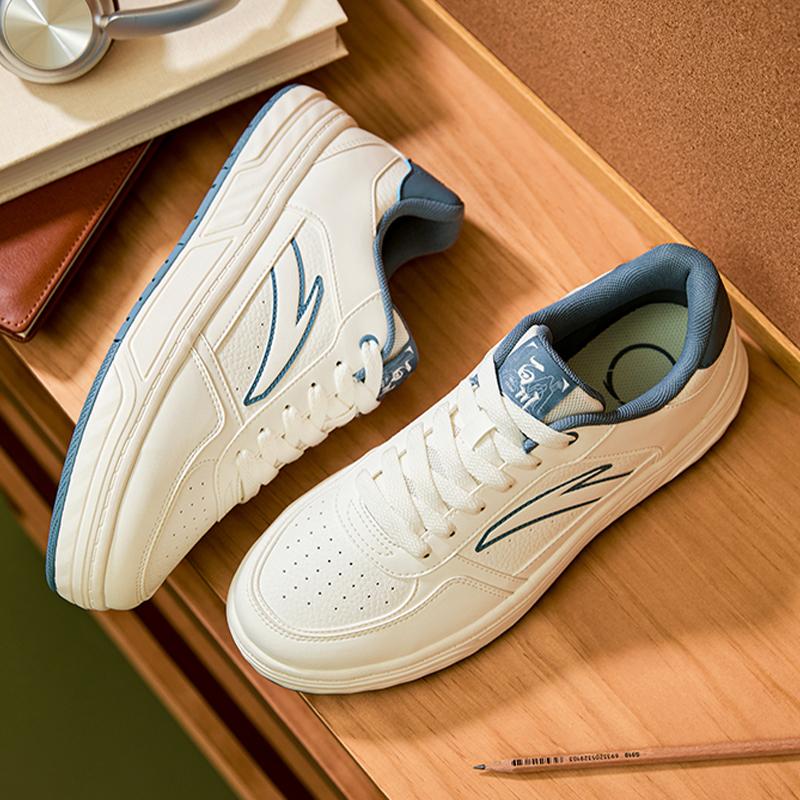 New Anta BaiChuan Wear resistant And Lightweight Low Top Skateboard Shoes Men's Ivory White Rosemary Blue 112538010-1