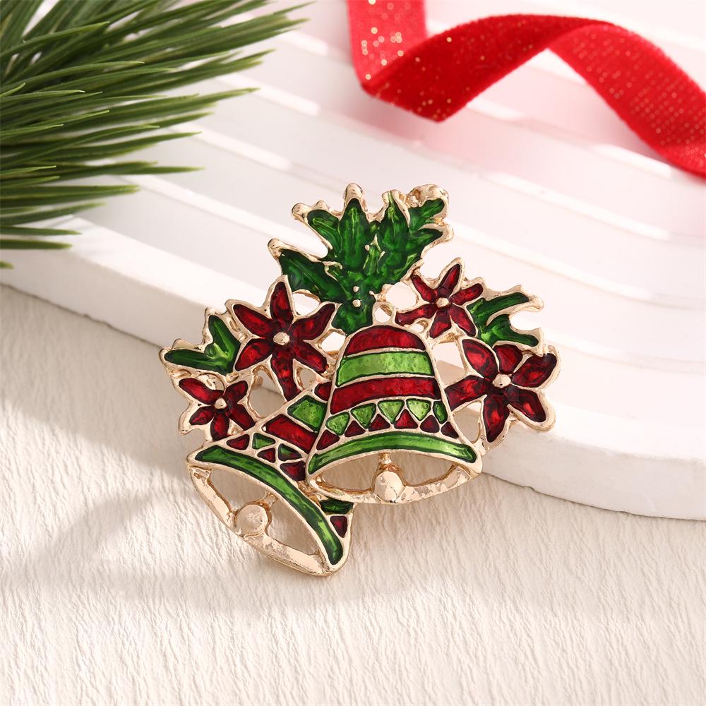 Creative Enamel Christmas Brooch: Festive Fashion Accessory and Sweet Clothing Decoration