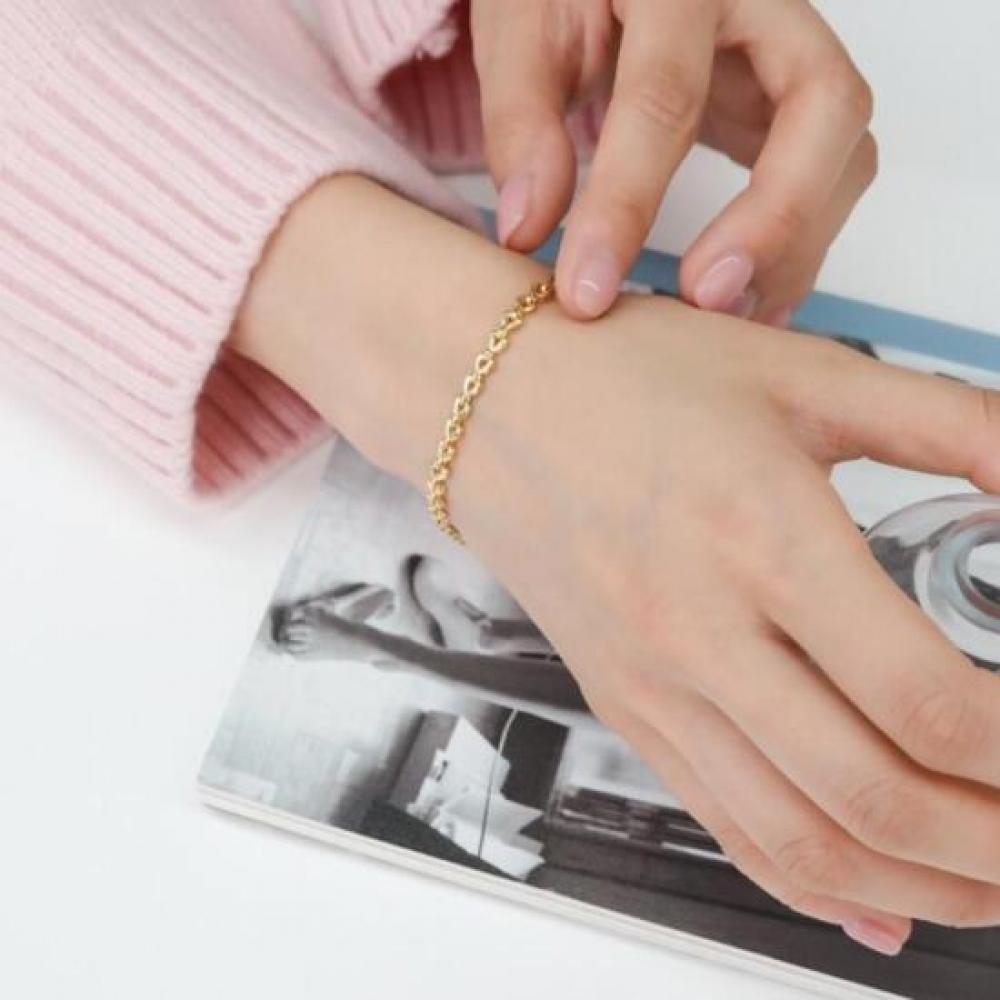 Open Run Women Thin Chain Bracelet Gold